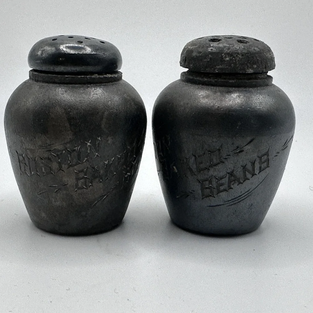 Boston Baked Beans Salt & Pepper Shakers Waldorf Silver Co. Vintage / Flaws